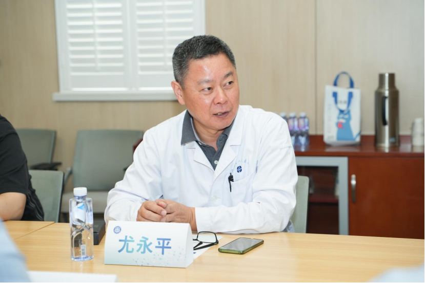 江蘇省人民醫(yī)院引領(lǐng)精準(zhǔn)手術(shù)新時(shí)代：神經(jīng)系統(tǒng)腫瘤細(xì)胞級精準(zhǔn)手術(shù)研討會(huì)圓滿成功(圖3)